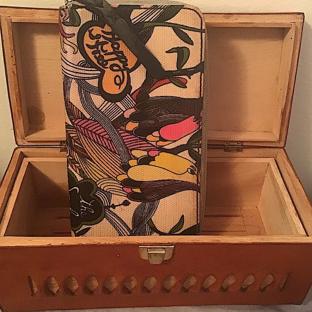 Vintage Sakroots Wallet